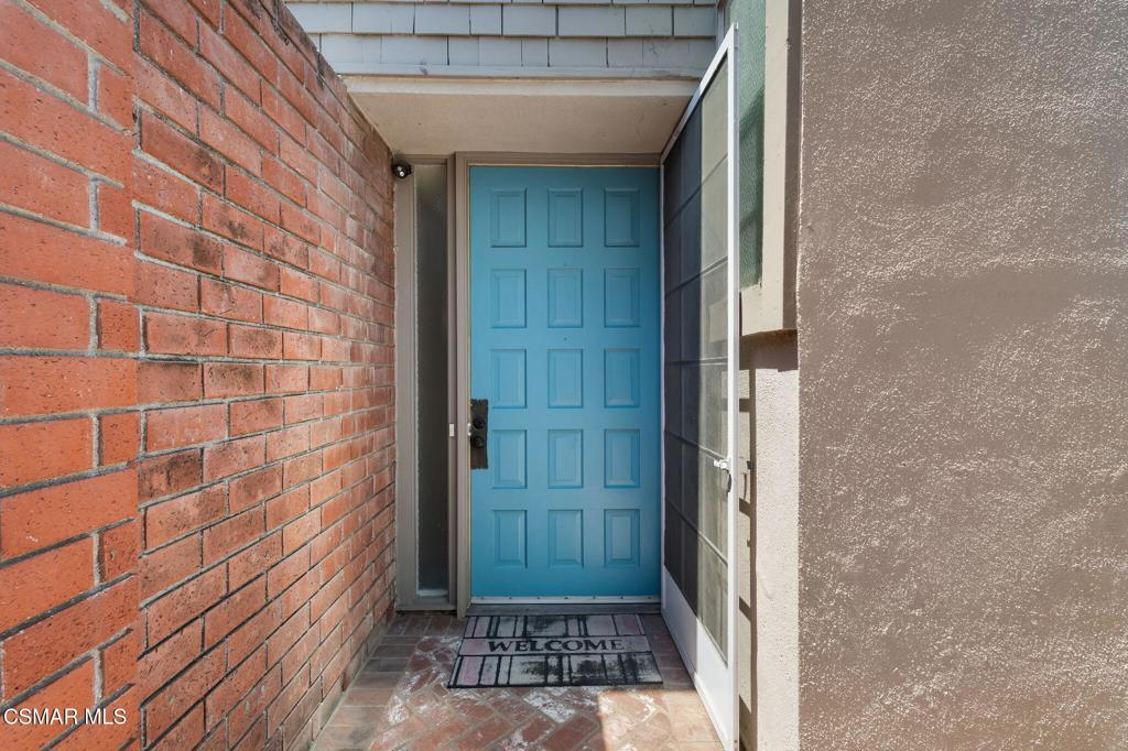 1654 Edgewater Lane Property Photo 4