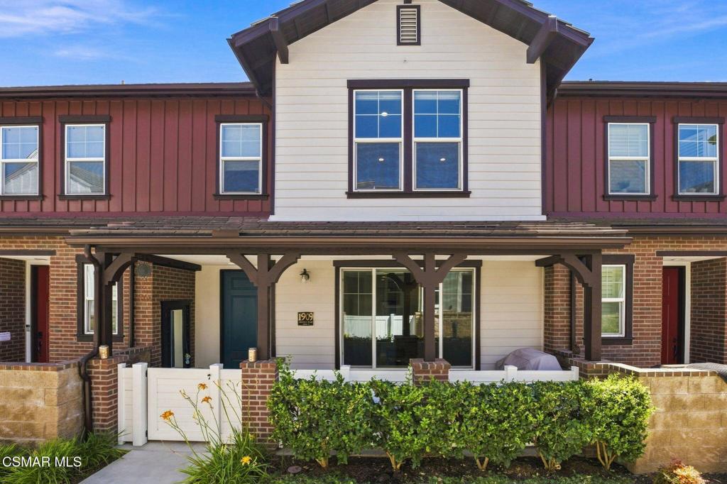 1909 Cottage Drive 3 Property Photo 1