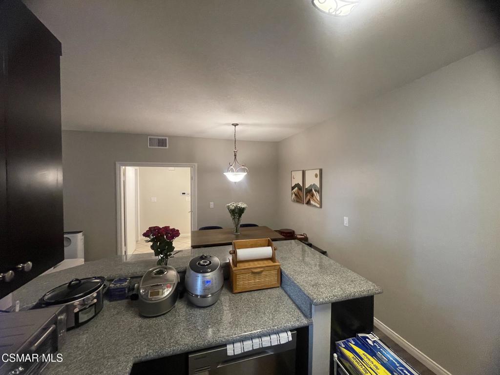 2394 Pleasant Way C Property Photo 11