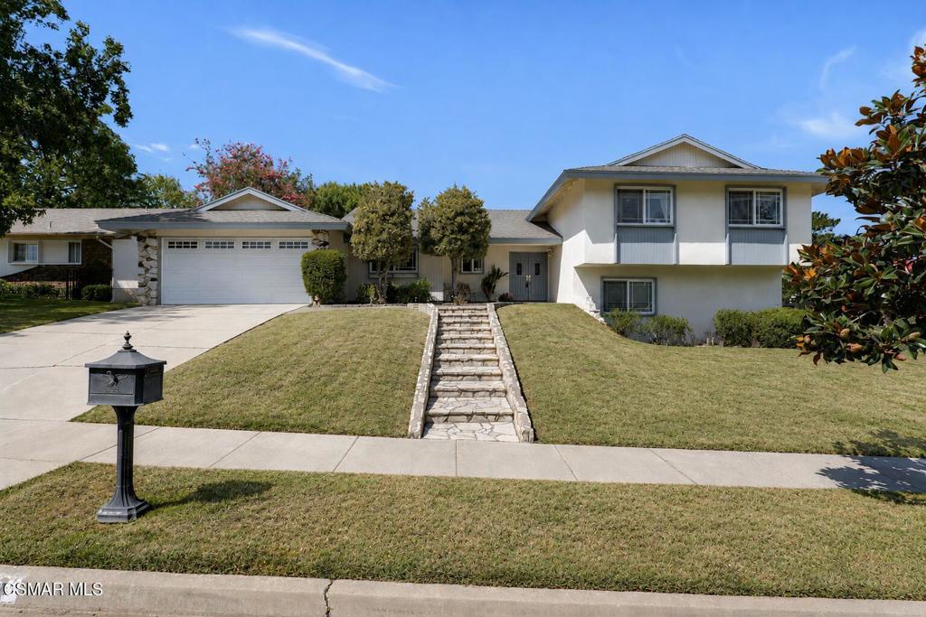 1041 Balsamo Avenue Property Photo 1