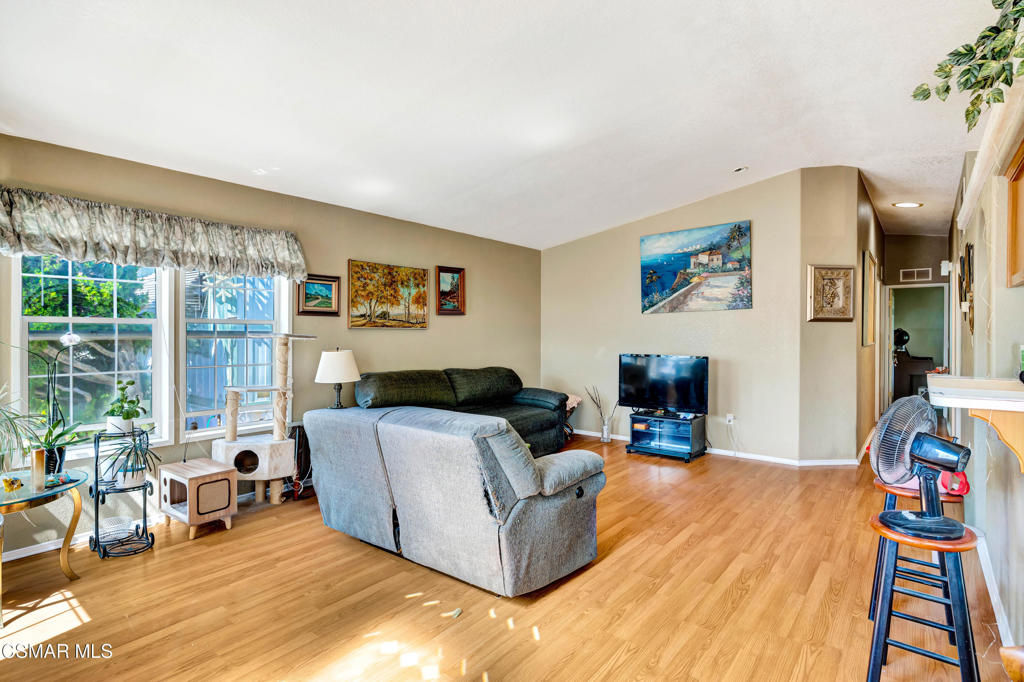 11401 Topanga Canyon Boulevard 98 Property Photo 6