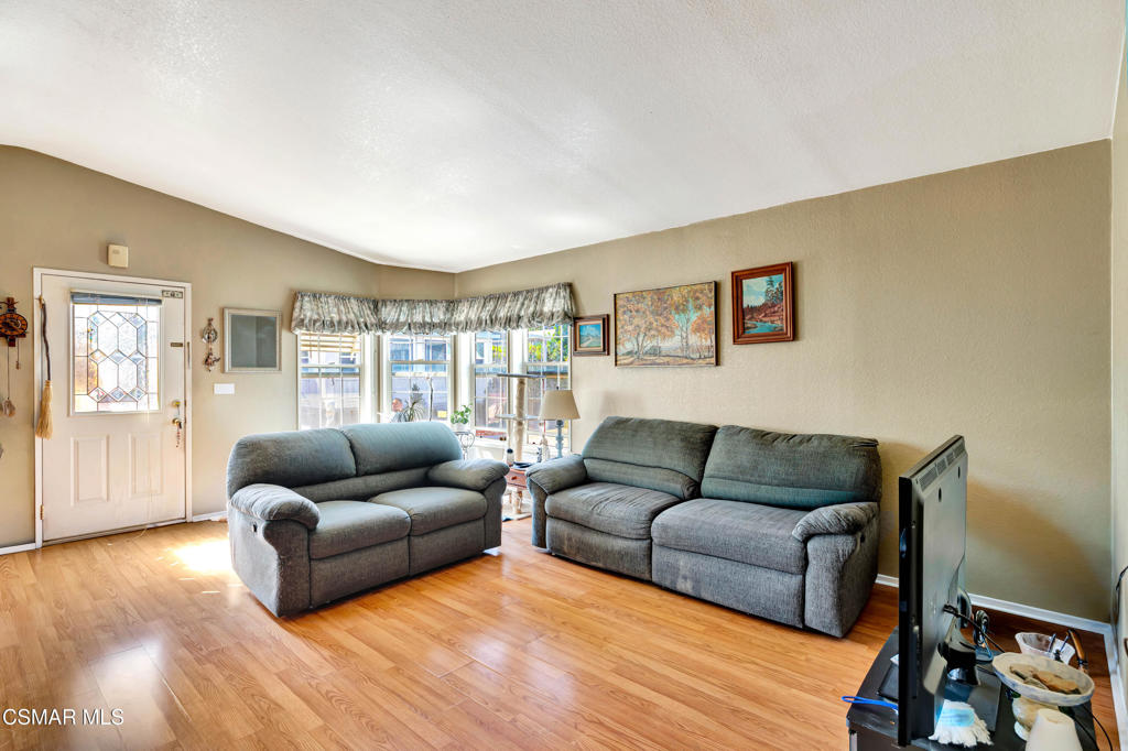 11401 Topanga Canyon Boulevard 98 Property Photo 7
