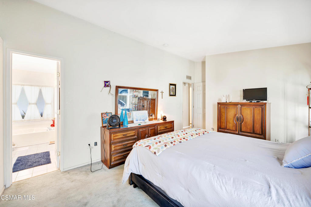 11401 Topanga Canyon Boulevard 98 Property Photo 15