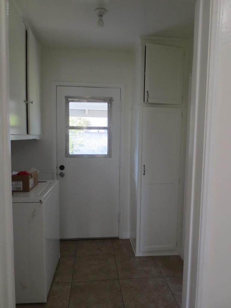 19128 Delano Street Property Photo 9