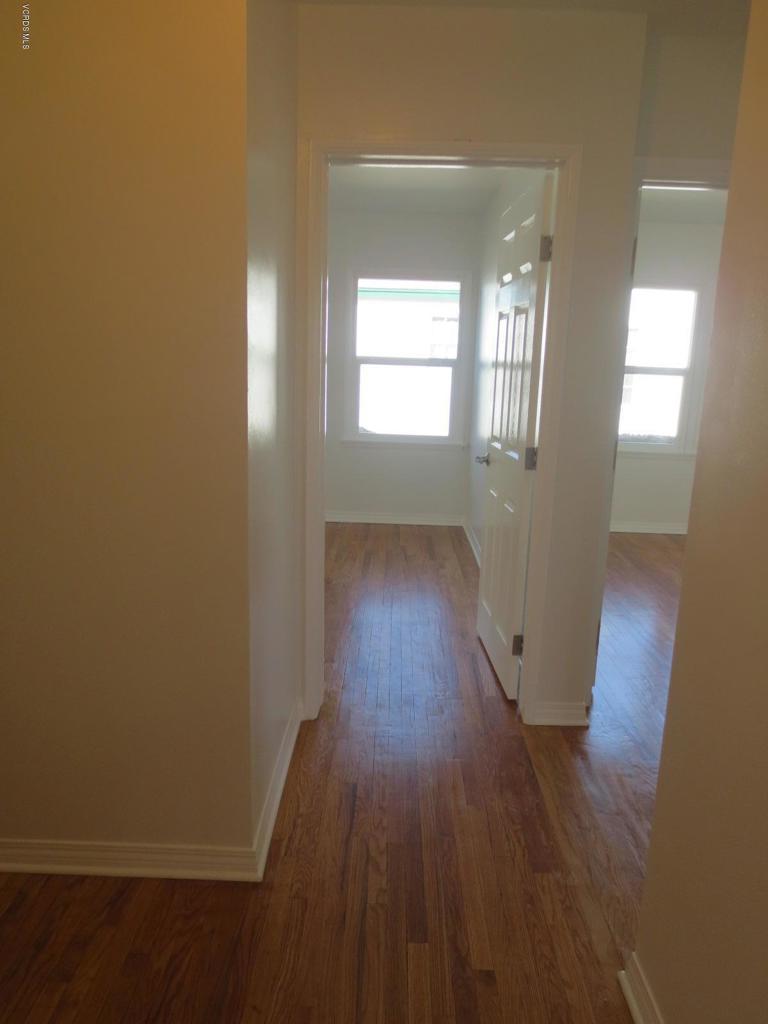 19128 Delano Street Property Photo 10