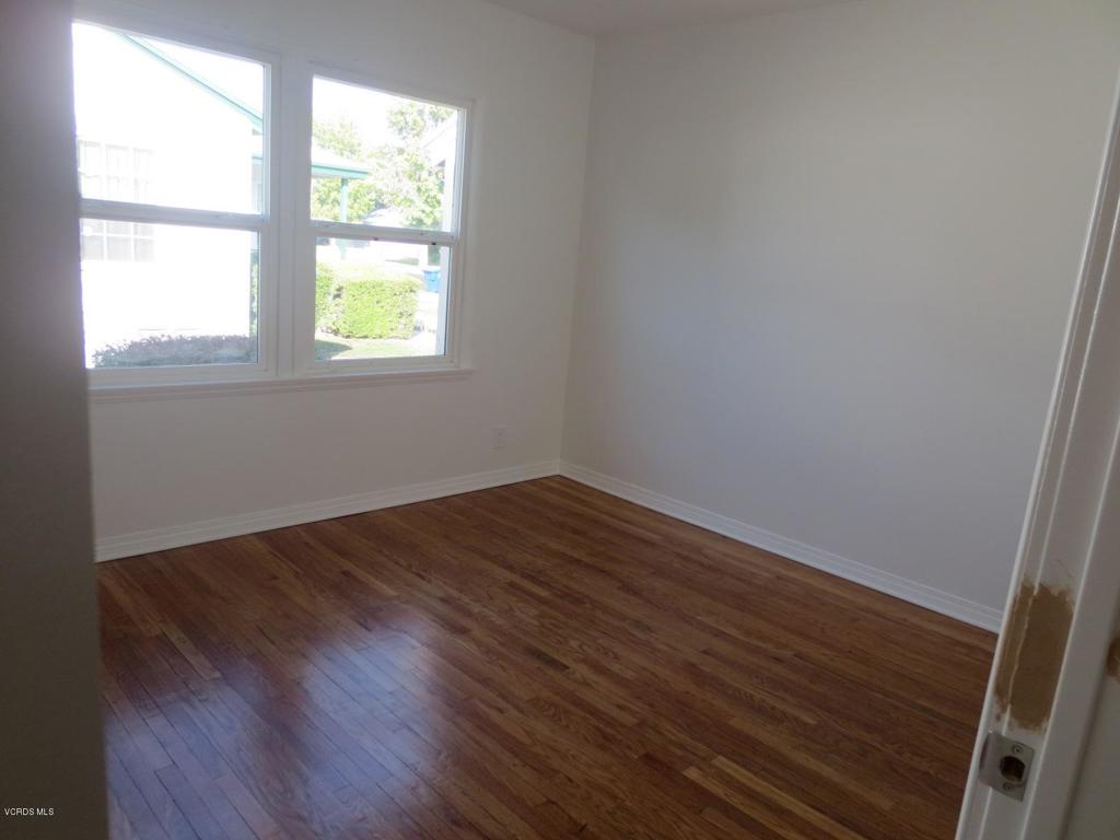 19128 Delano Street Property Photo 11