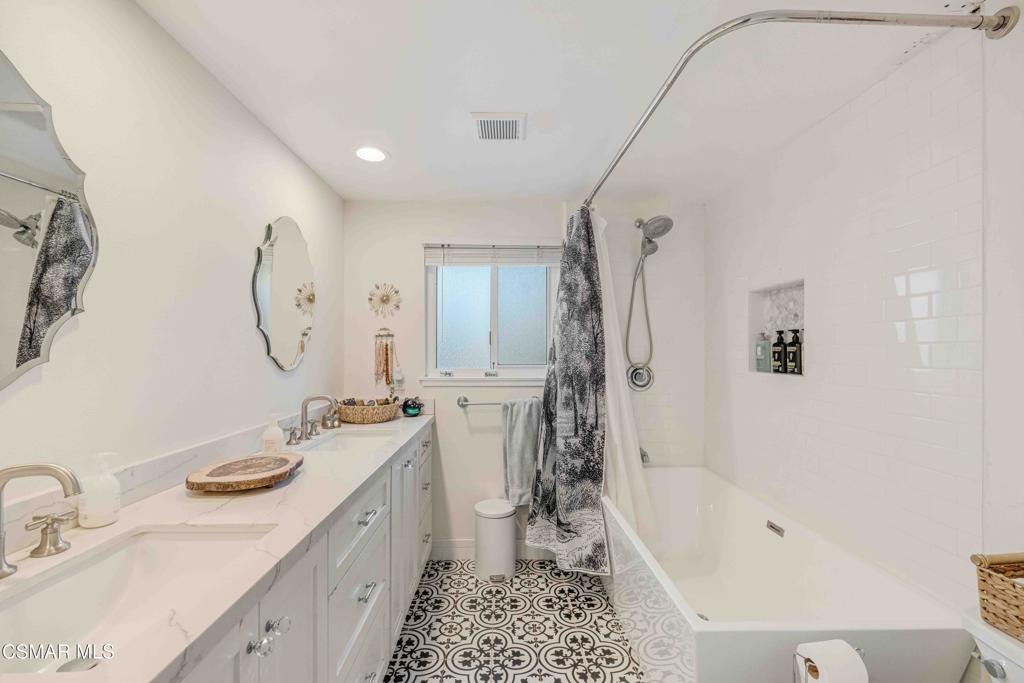 1025 Tuttle Avenue Property Photo 14