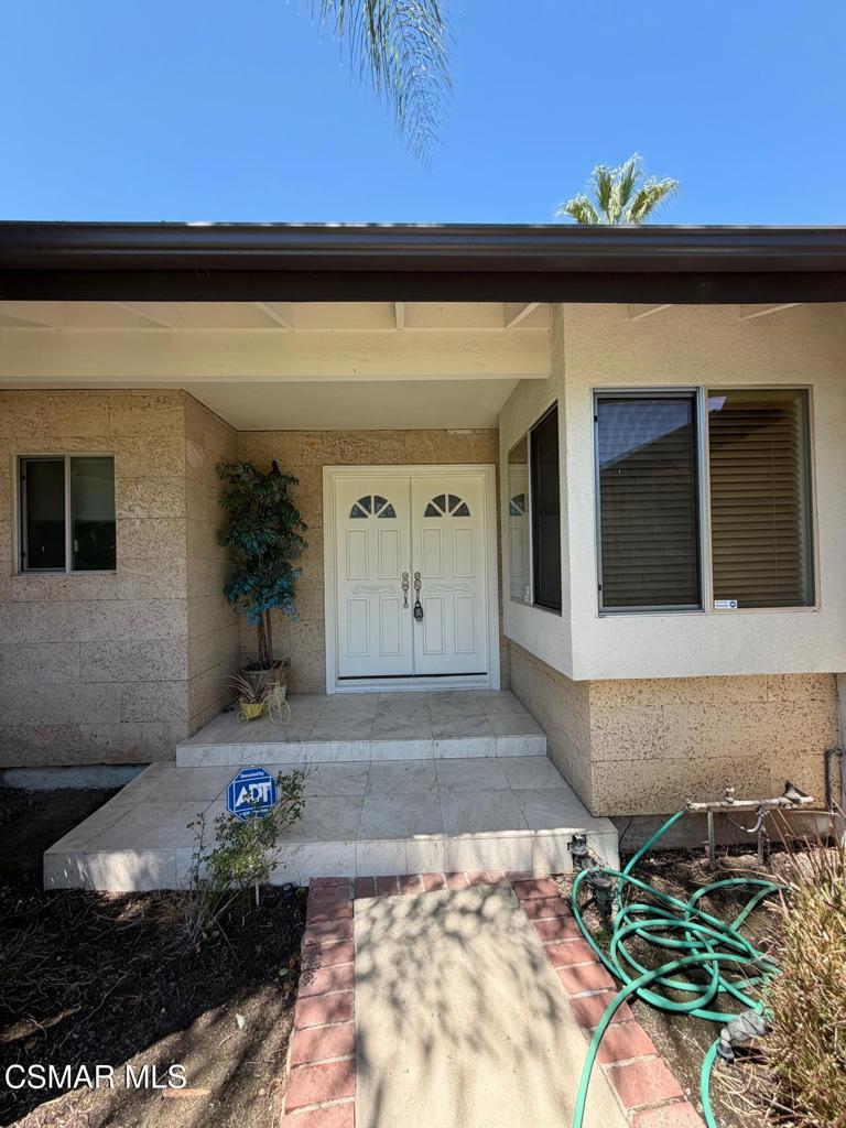 23723 Oxnard Street Property Photo 1