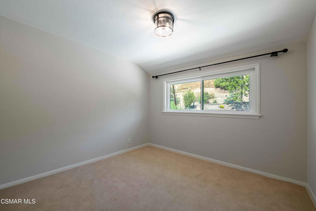 2483 Drake Drive Property Photo 35