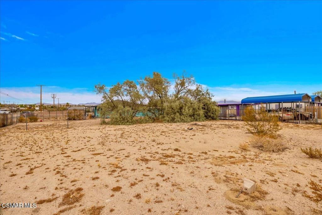 6877 Pine Avenue Property Photo 30