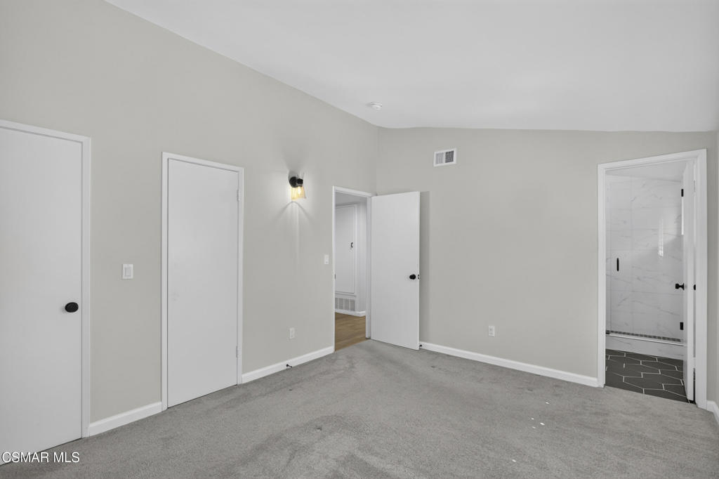 2660 Calle Limonero Property Photo 11