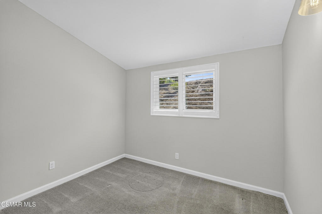 2660 Calle Limonero Property Photo 17