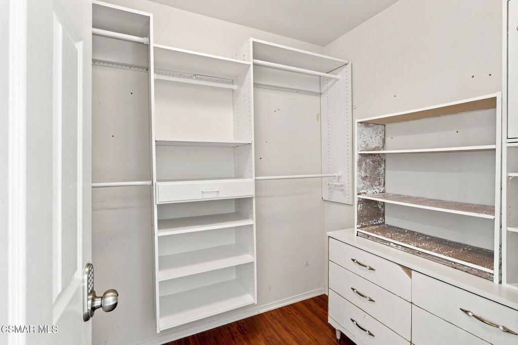 28318 Milbrook Place Property Photo 17