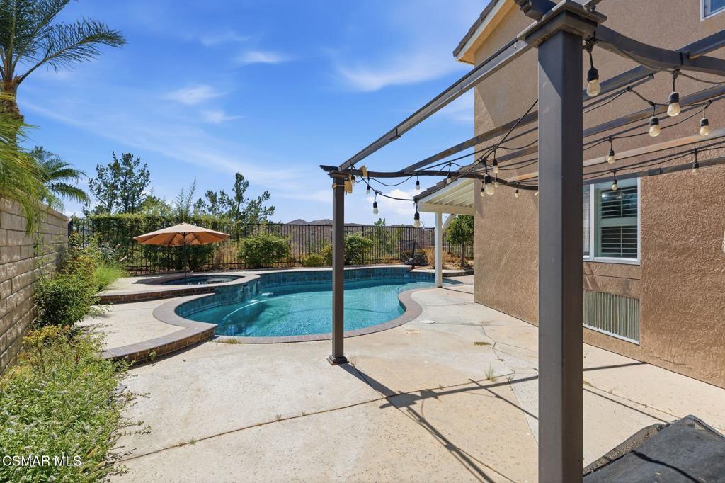 28318 Milbrook Place Property Photo 25