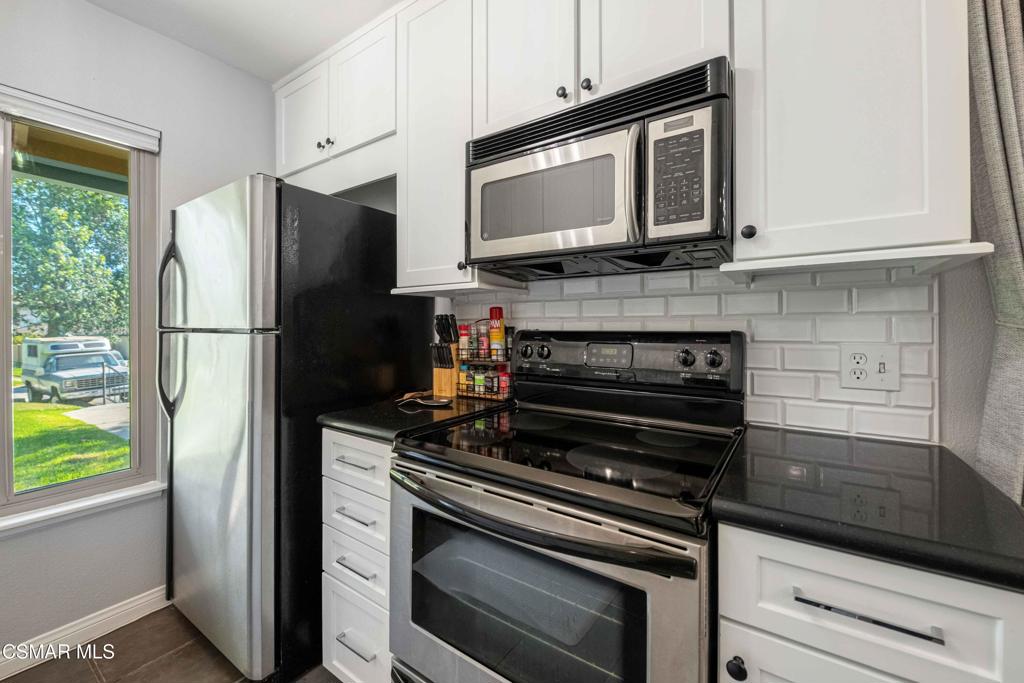 2278 Moss Court Property Photo 10