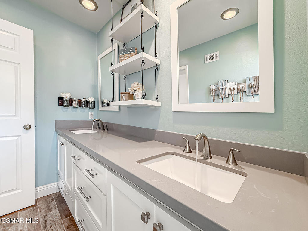 3262 Futura Property Photo 34