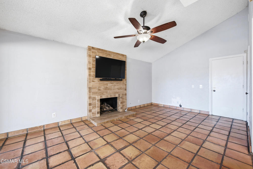 29315 Tree Hollow Property Photo 25