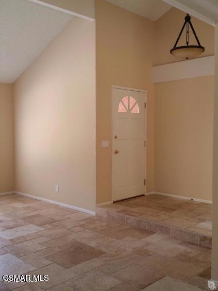 28625 Quaint Street Property Photo 9