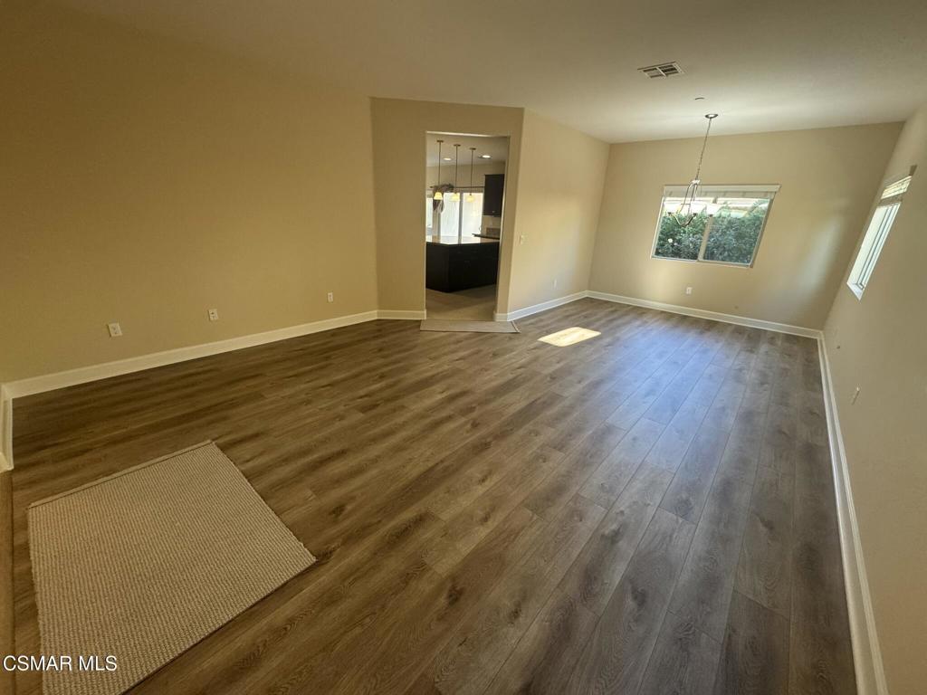 7124 Baneberry Avenue Property Photo 4