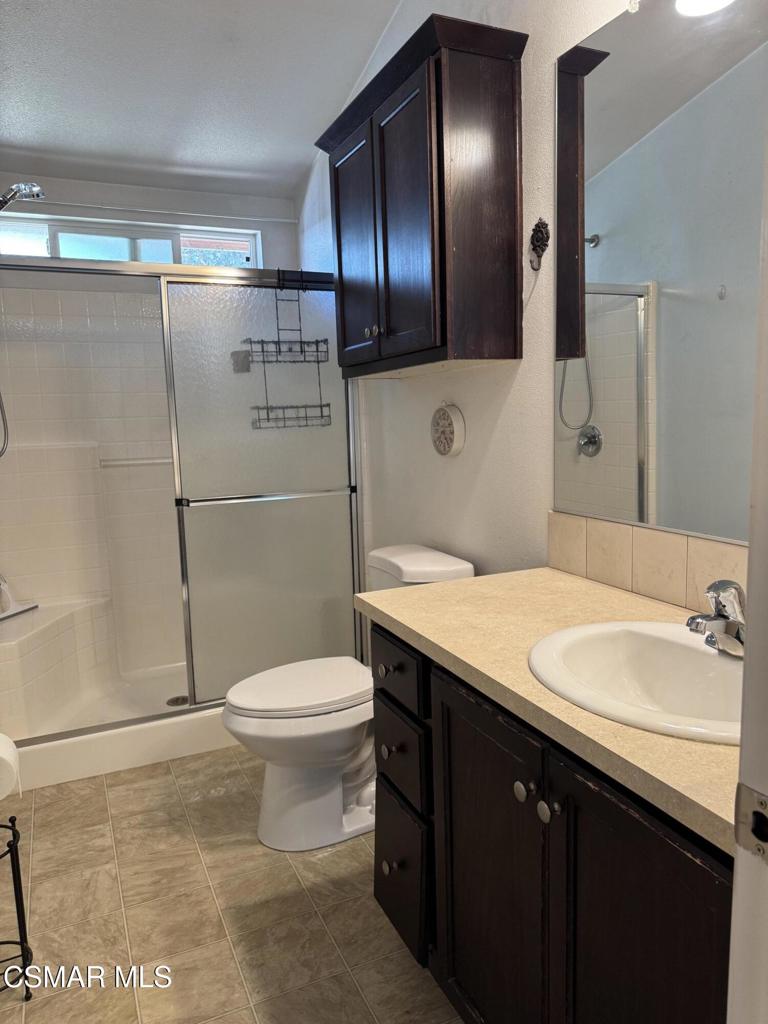 7 Katy Lane Property Photo 10