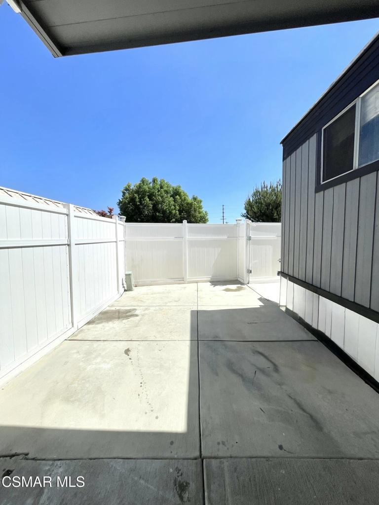 21500 Lassen Street 117 Property Photo 14