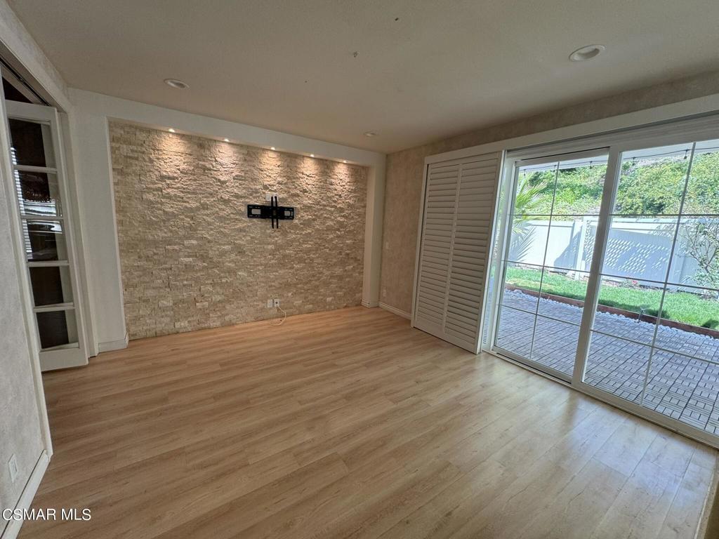 18635 Nathan Hill Drive 11 Property Photo 16