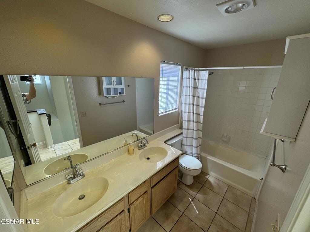 18635 Nathan Hill Drive 11 Property Photo 25