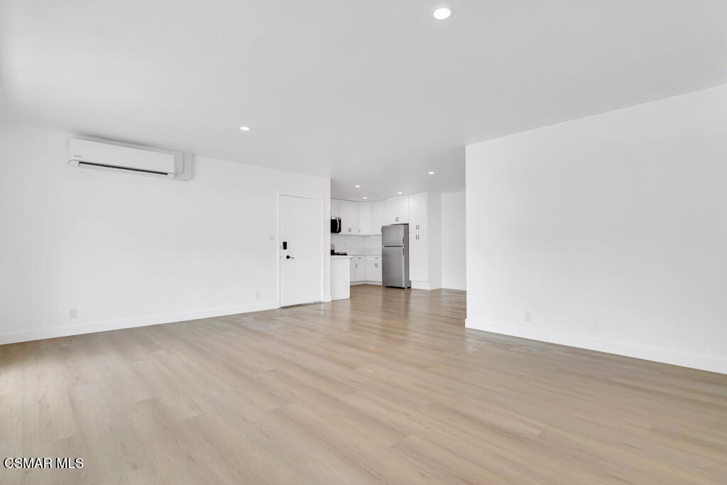 605 Warwick Avenue 629-1 Property Photo 7