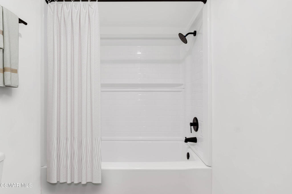 605 Warwick Avenue 629-1 Property Photo 25