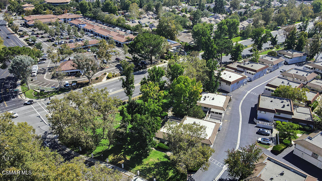 2834 Instone Court Property Photo 29