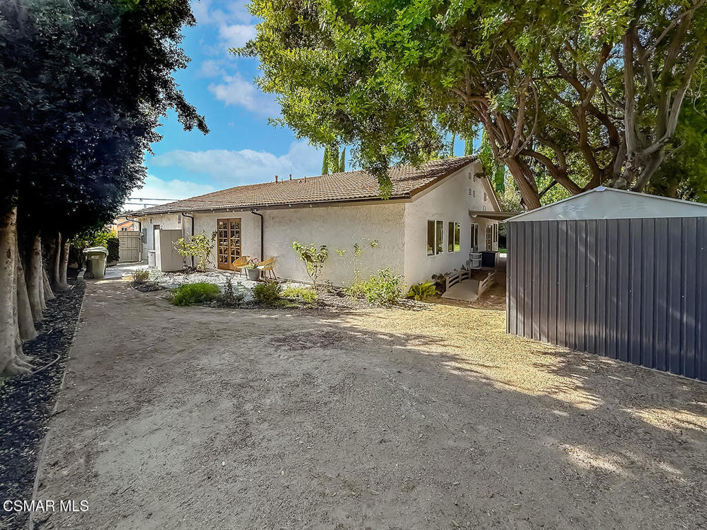 2896 Wanda Avenue Property Photo 43