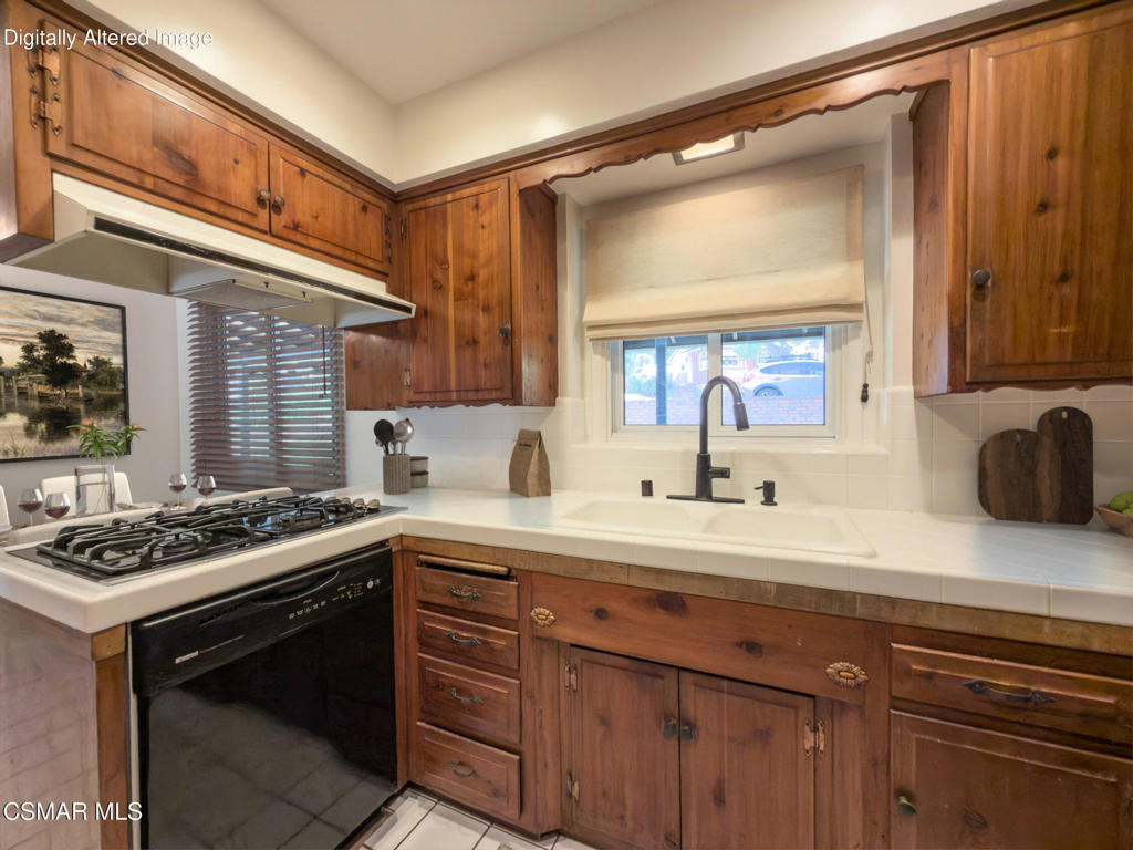 3932 Mayfield Avenue Property Photo 13