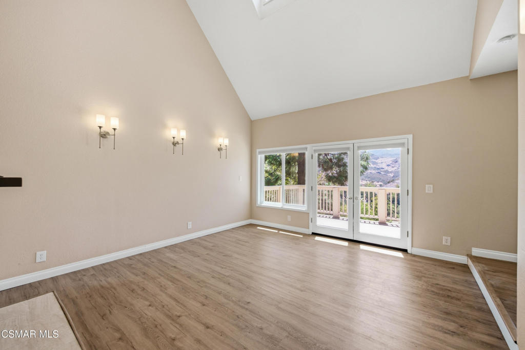 32150 Canyon Ridge Drive Property Photo 5