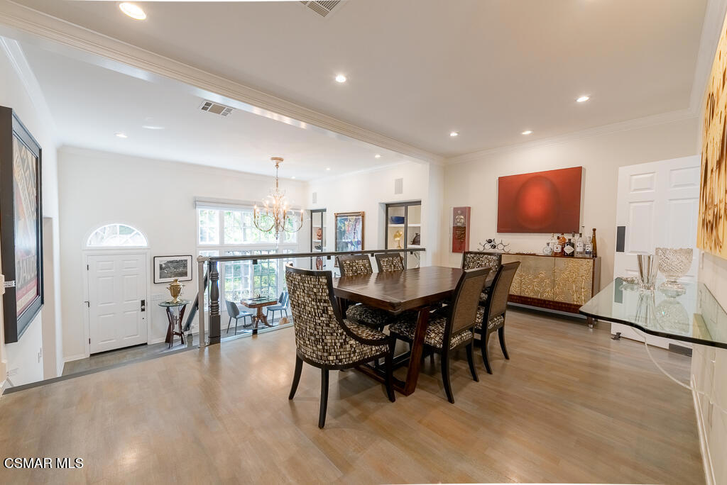 2491 Swanfield Court Property Photo 12