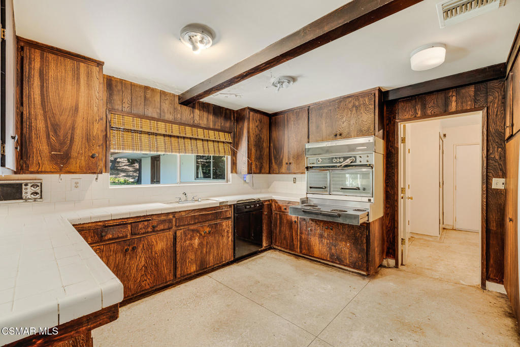 25820 Piuma Road Property Photo 18