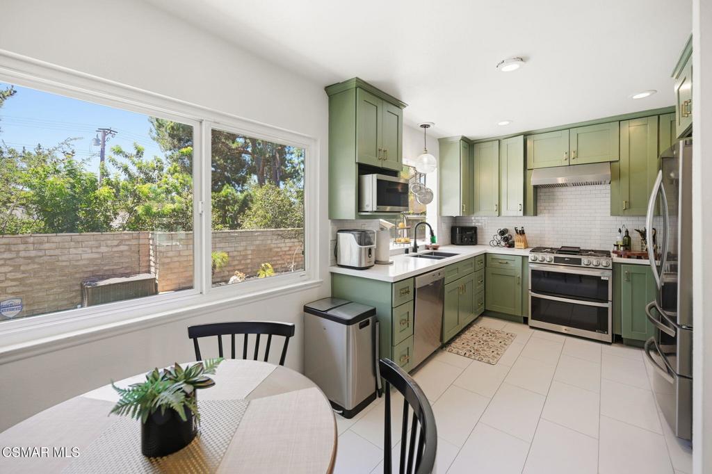 3489 Birdsong Avenue Property Photo 12