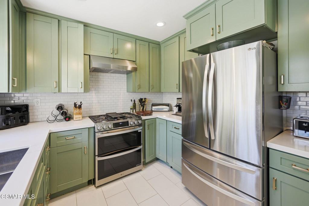 3489 Birdsong Avenue Property Photo 16