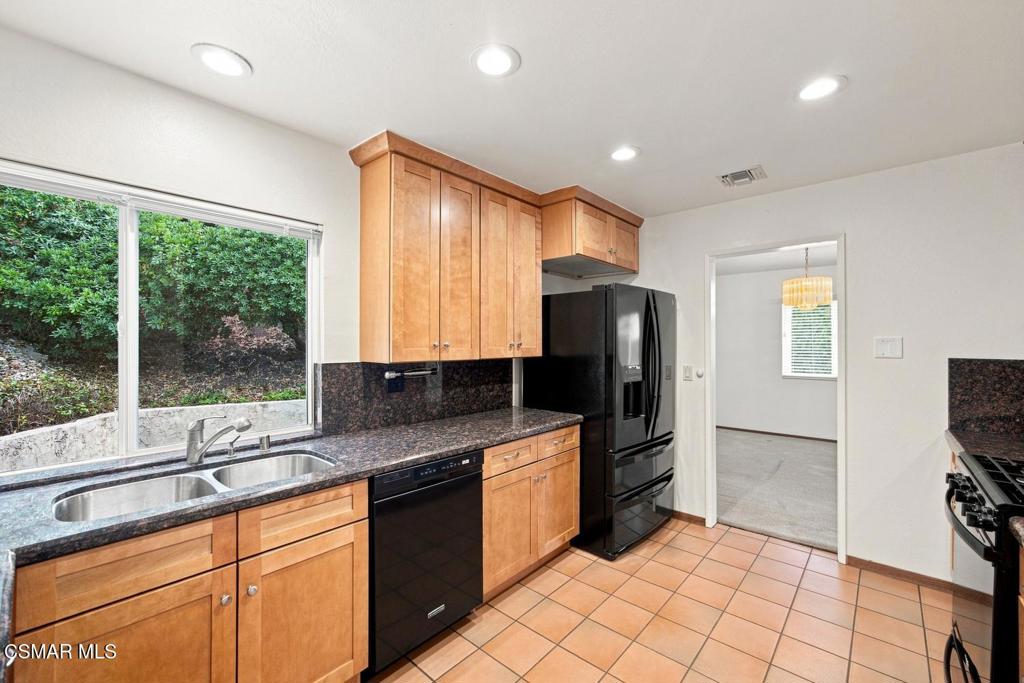 812 Chaparral Court Property Photo 7