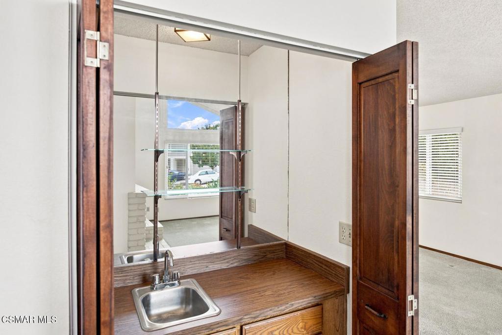 812 Chaparral Court Property Photo 9