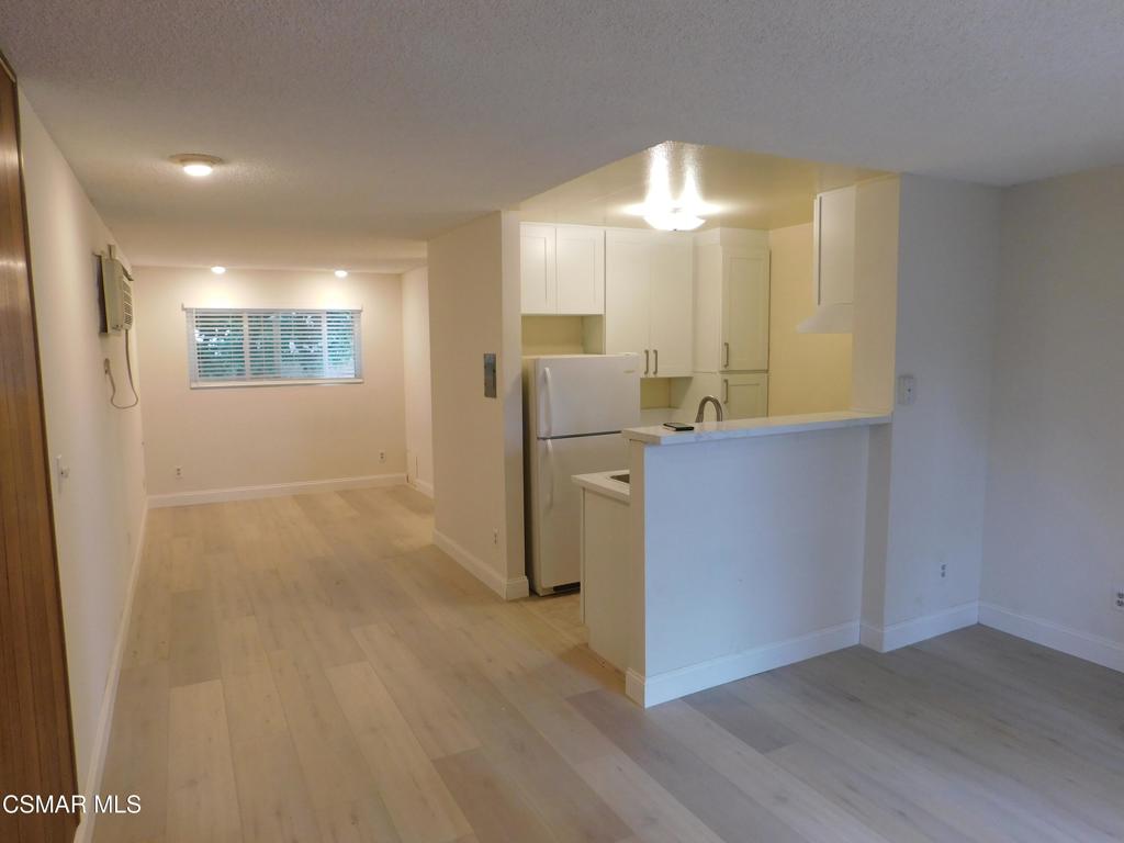 6213 Whitsett Avenue Property Photo 35