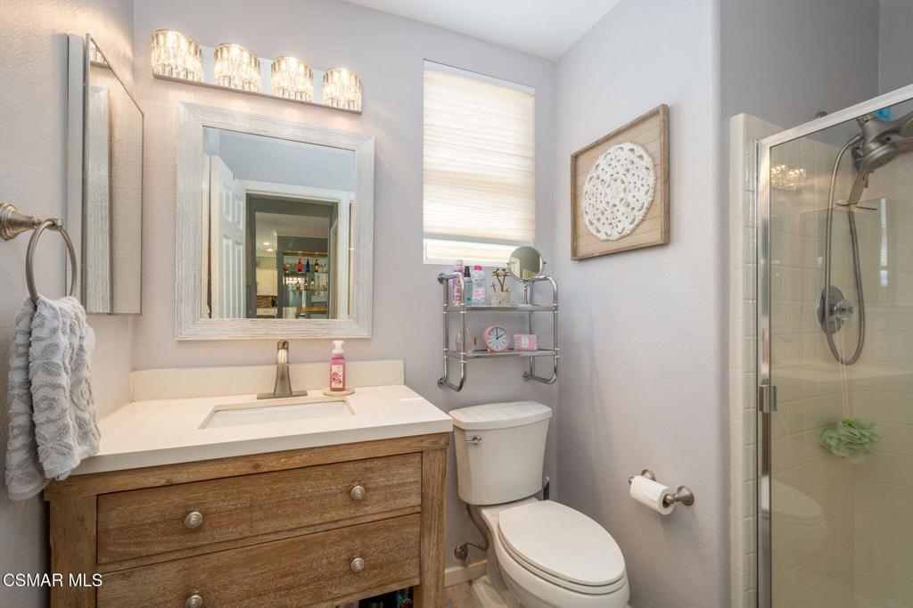 1014 Borden Avenue Property Photo 18