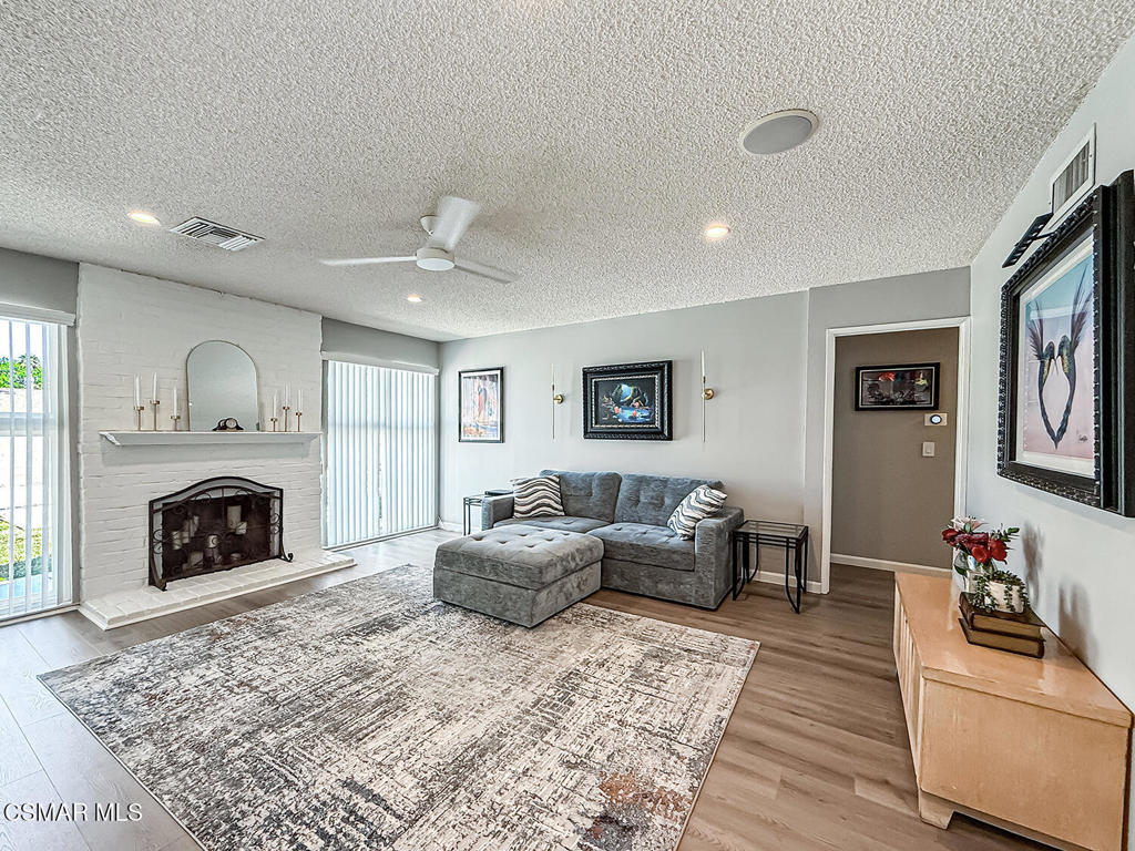 22847 W Enadia Way Property Photo 10