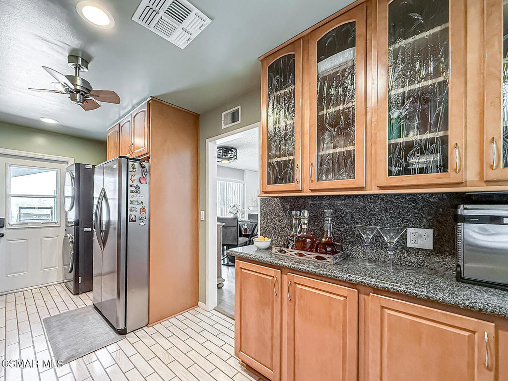 22847 W Enadia Way Property Photo 15
