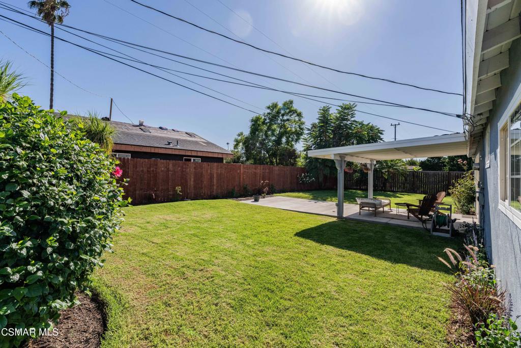 1574 Sutter Avenue Property Photo 5