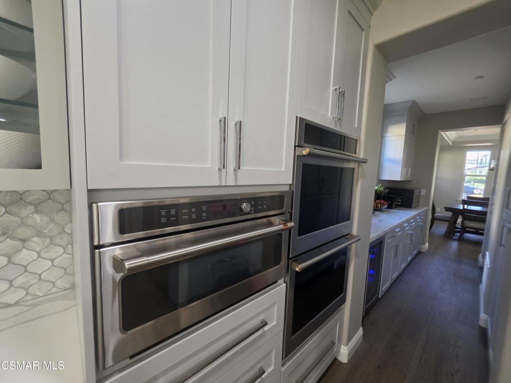 6891 Breezy Glen Drive Property Photo 11