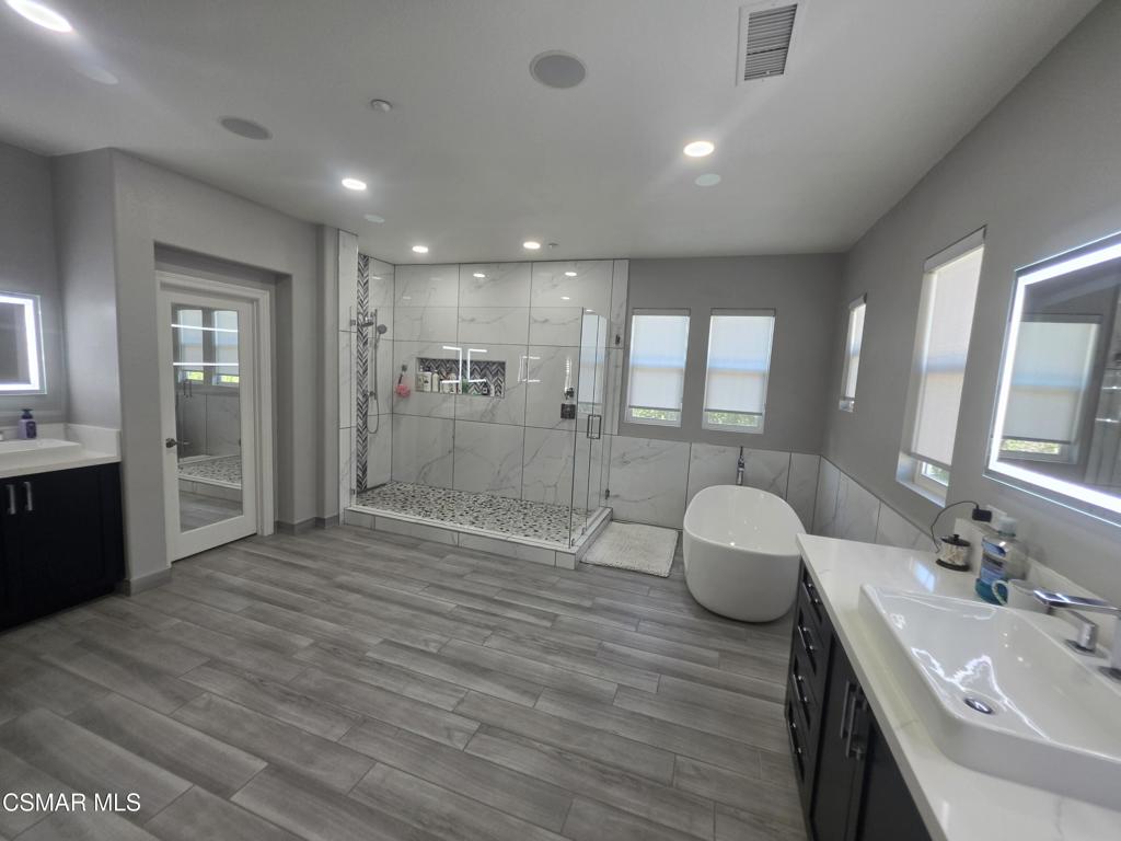 6891 Breezy Glen Drive Property Photo 21