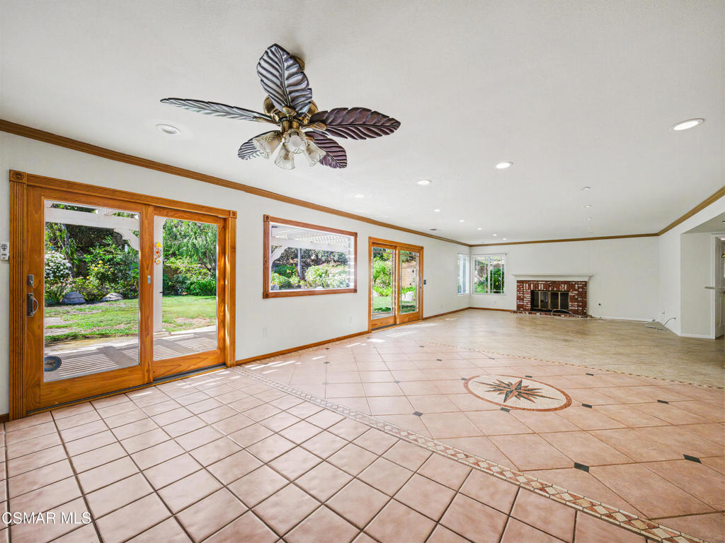 1221 Gentilly Place Property Photo 12