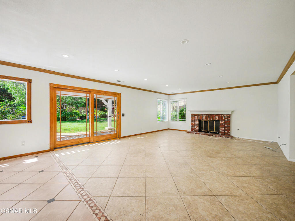 1221 Gentilly Place Property Photo 13