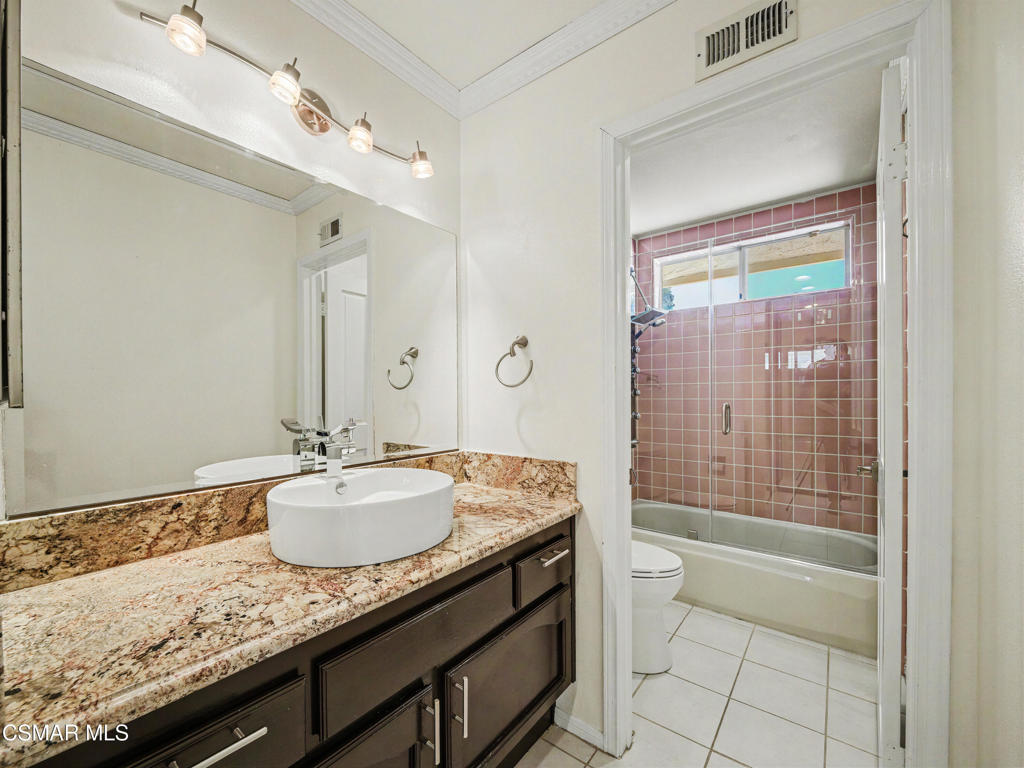 1221 Gentilly Place Property Photo 18