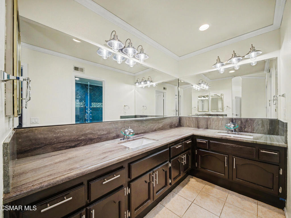 1221 Gentilly Place Property Photo 22